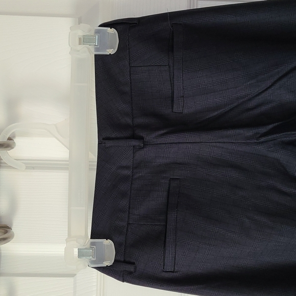 Banana Republic Dress Pants - Picture 6 of 7